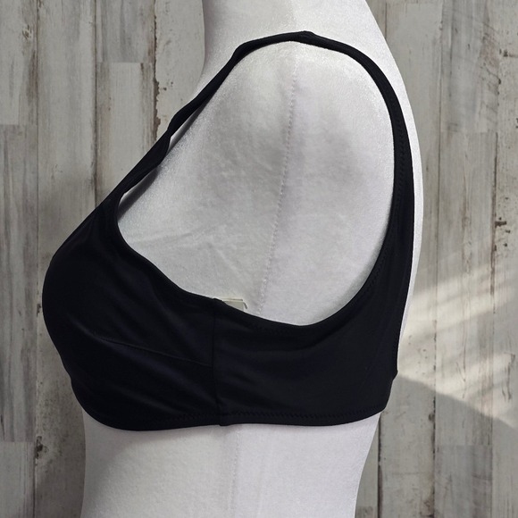Aerie Black Plunge Bikini Swim Top Size Medium - Picture 2 of 6